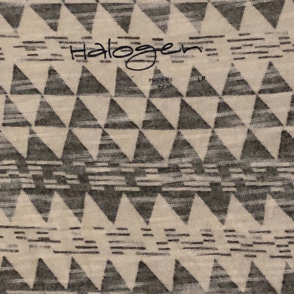 Cute pattern tshirt - Picture 3 of 3